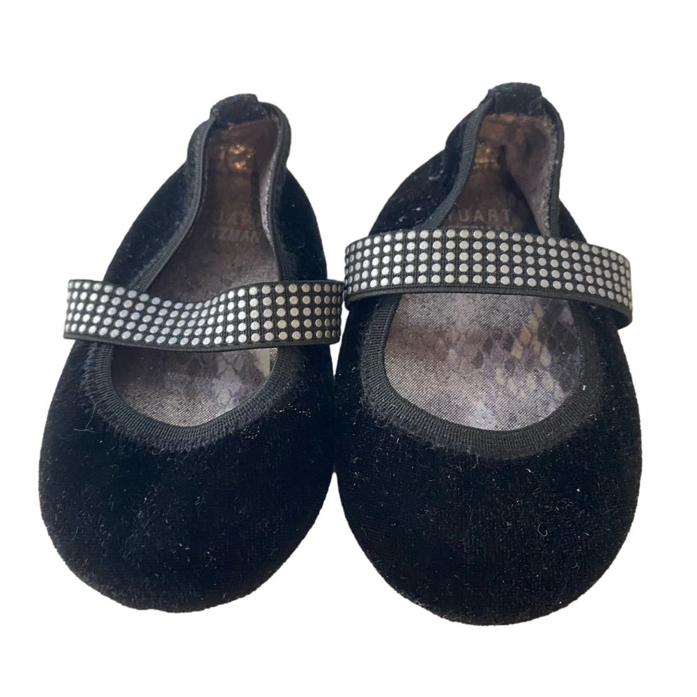 Infant shoes by Stuart Weitzman size 3 black velvet